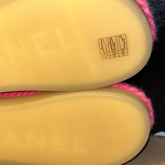 Authentic Chanel Cord Strings Lambskin sandals size 35 - Picture 7 of 12